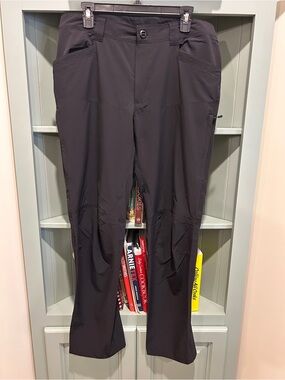 Men's Black Cargo Pants with Stretch Mobility